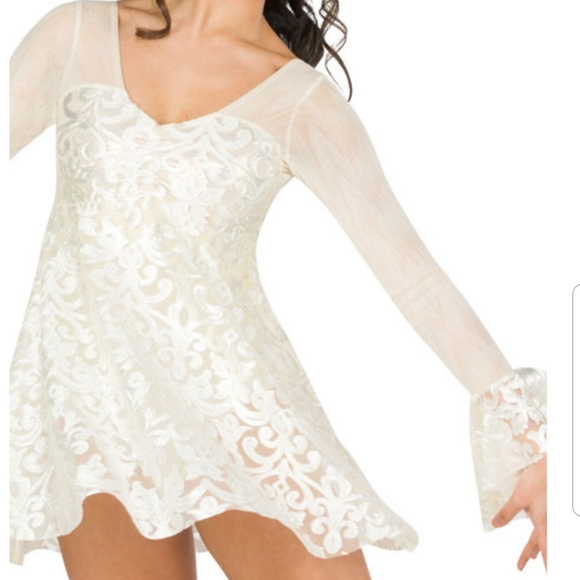 NWOT Beautiful Leotart - Picture 15 of 16